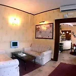 Hotel Amaranto 3*